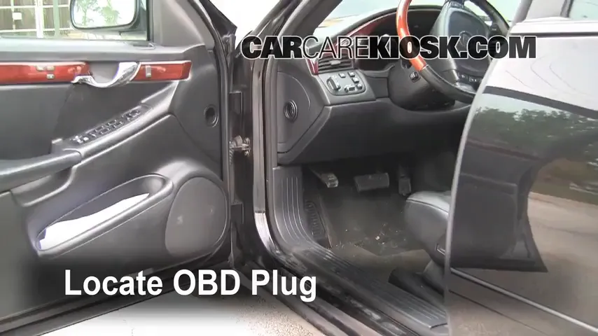 2004 Cadillac DeVille DTS 4.6L V8 Compruebe la luz del motor Diagnosticar